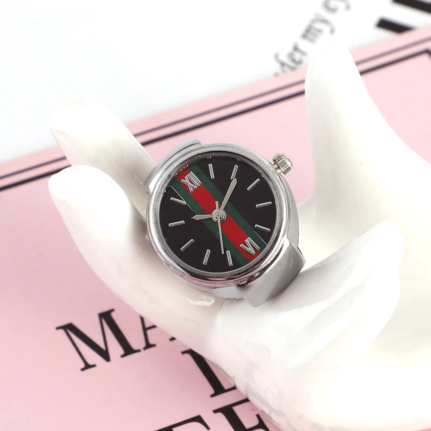 Luxury Ring Clock Elastic Stretchy Quartz Watches Rings for Men Ladies Man Male Finger Hour Functional Vintage Pocket Jewelry